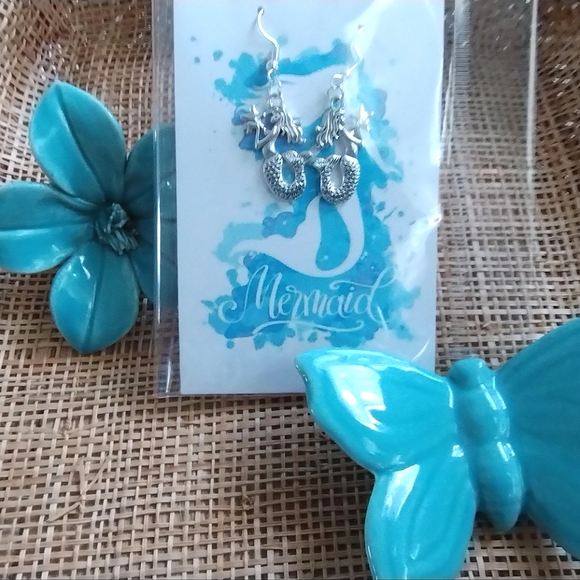 New Mermaid Earrings - Picture 2 of 10